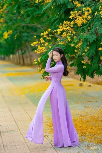 Anh-gai-xinh-mac-ao-dai-dep-tu-nhien