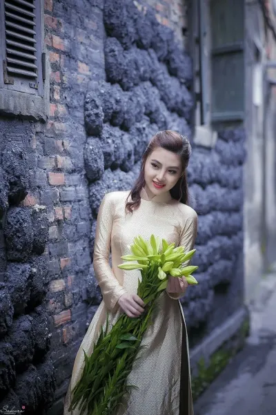 Anh-gai-xinh-mac-ao-dai-duyen-dang