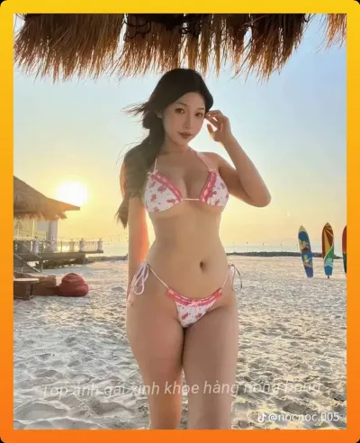 Nội dung trực quan về gai xinh khoe hang trong concept nghe thuat doc dao.