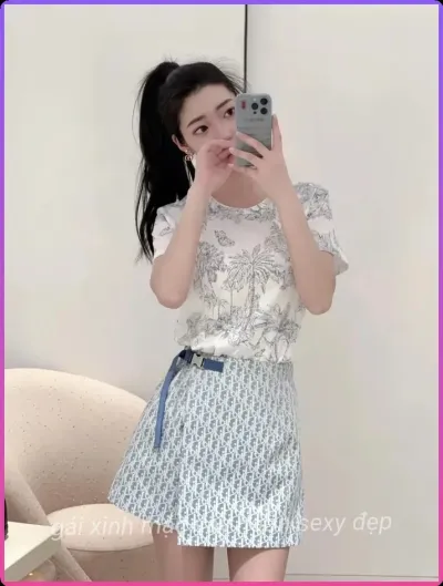 Hình ảnh chi tiết về gai xinh viet nam vay ngan tre trung.