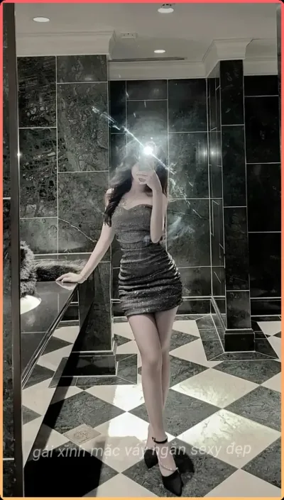 Hình ảnh về phong cach vay ngan sexy tinh te.