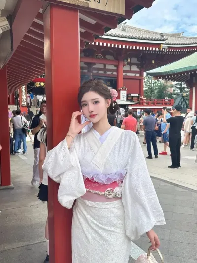 Gai-xinh-Nhat-Ban-mac-kimono-truyen-thong