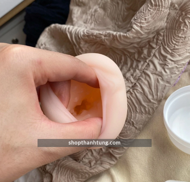 Coc thu dam tra sua Air Tech Handjob nguy trang hoan hao 2