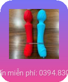 sextoy 2 đầu, một đầu rung, một đầu lưỡi liếm