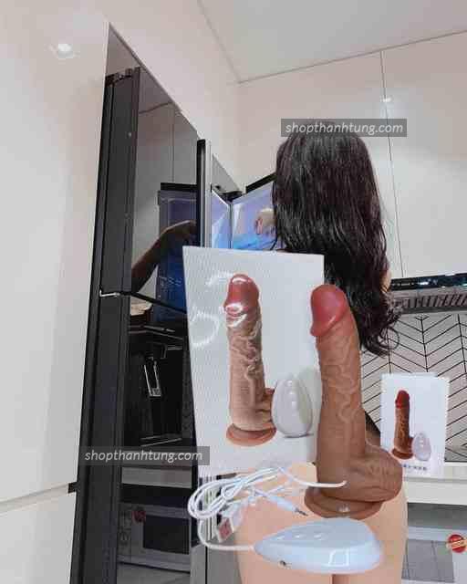 Dương Vật Giả Gắn Tường Mua Ở Đâu