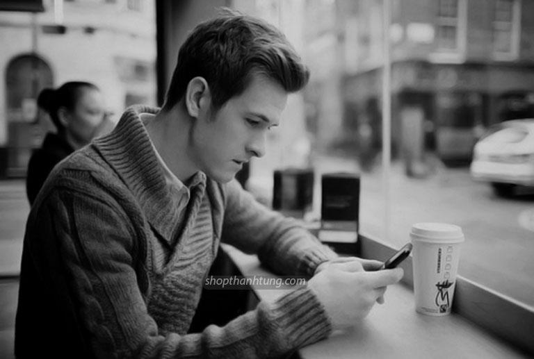 Sau Khi Chia Tay Đàn Ông Có Buồn Không