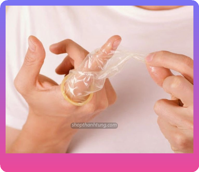 Quan hệ bị rách bao cao su có thai không