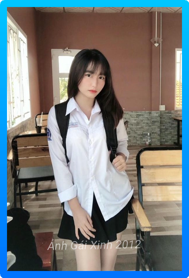 Anh gai xinh mac vay