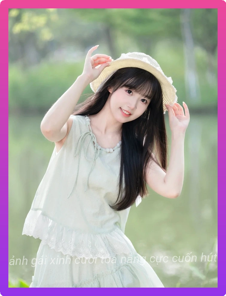 Anh gai xinh cuoi tuoi goi cam