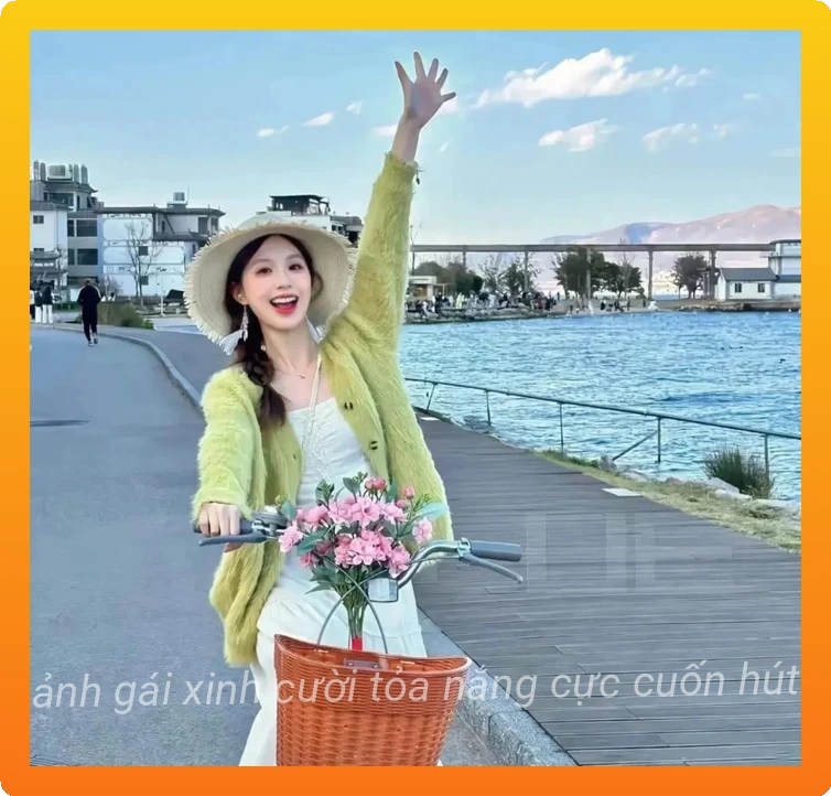 Anh gai xinh cuoi tuoi ngot ngao