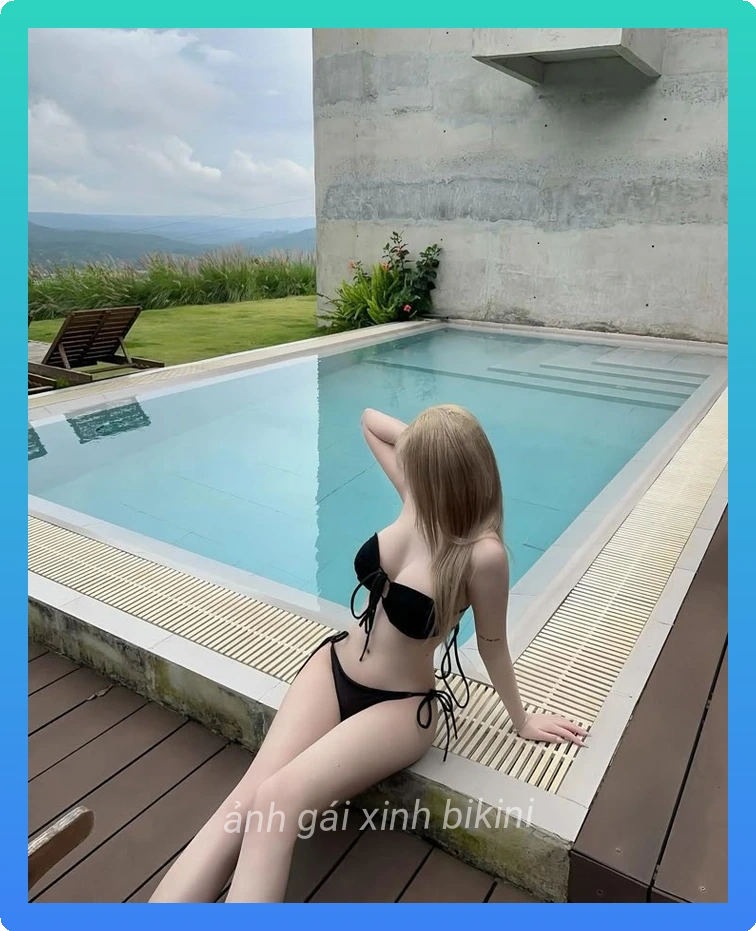 Anh gai xinh mac bikini sieu nho tinh te