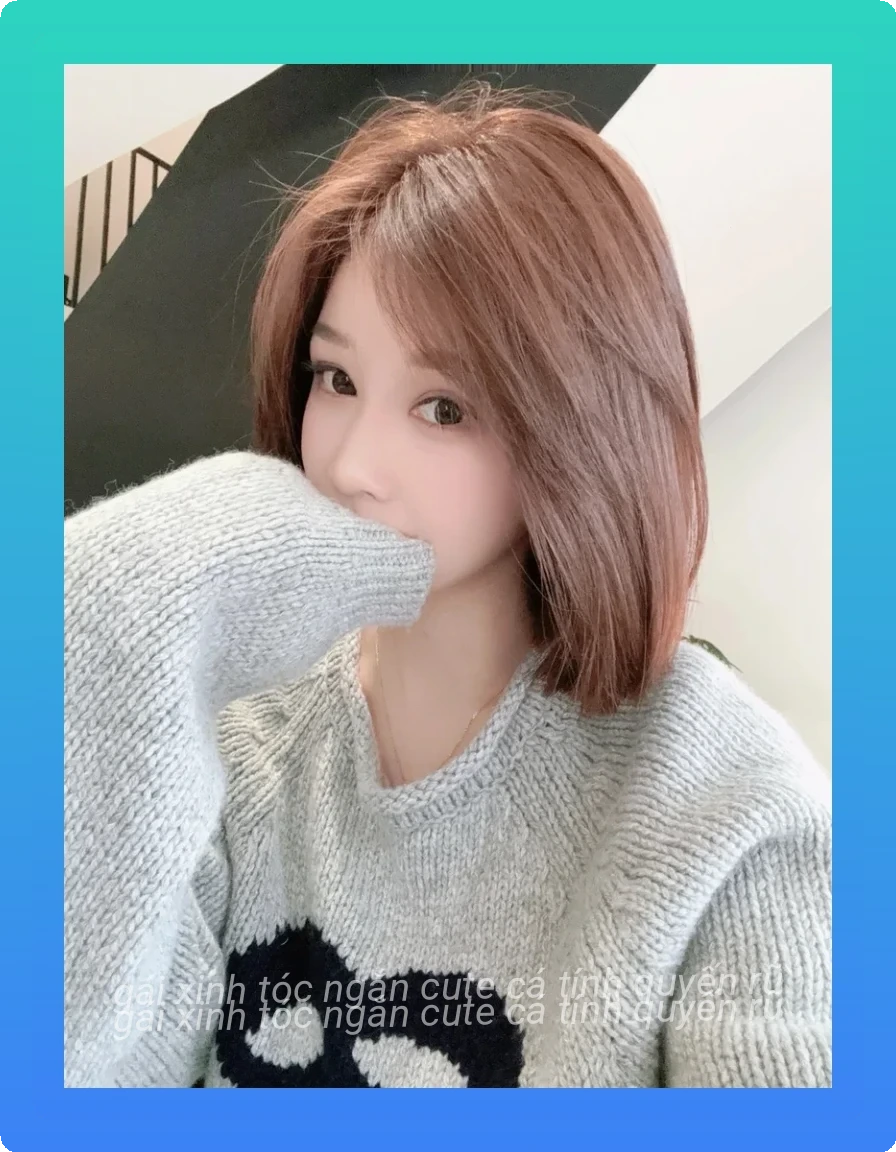 Anh gai xinh toc ngan che mat ca tinh