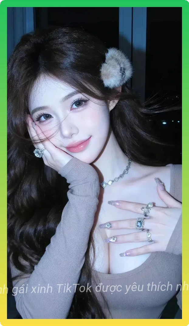Gai xinh tiktok cuoi tuoi gay thuong nho