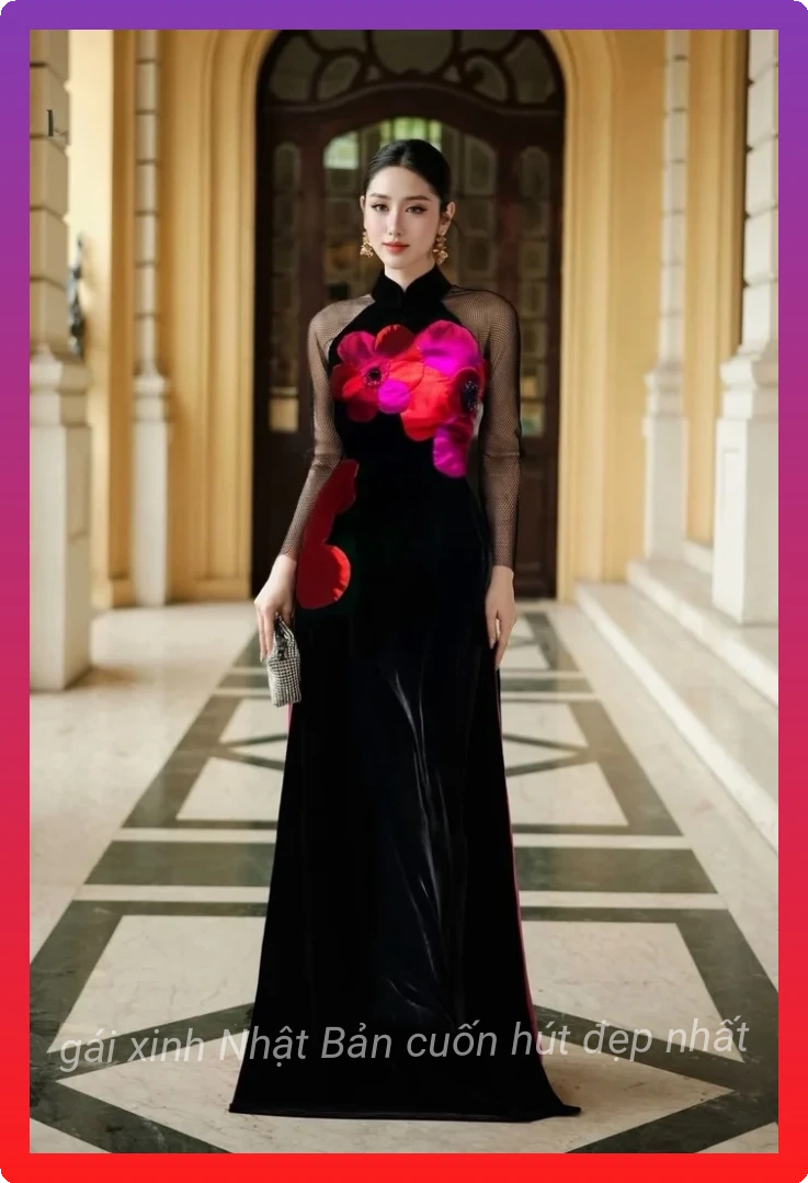 Gai xinh viet nam mac ao dai truyen thong