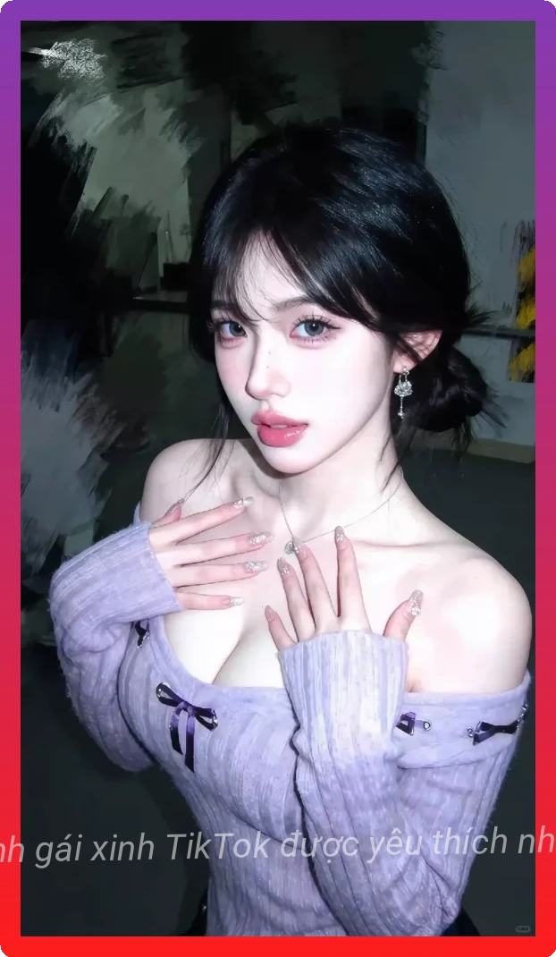 Hot girl tiktok mat xinh dang chuan thu hut anh nhin