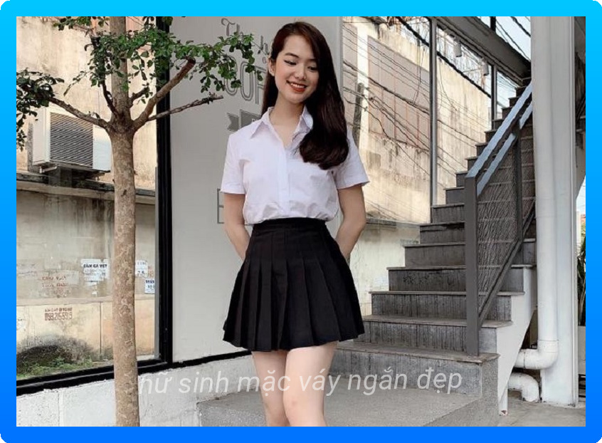 Gai xinh mac vay xep ly sieu ngan 9