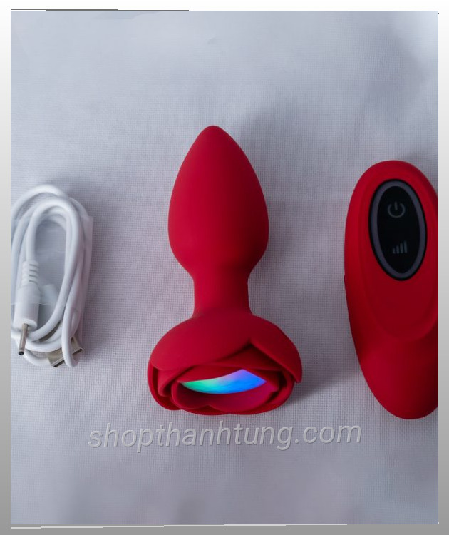 Phich cam hau mon silicon co rung phat sang nhieu mau
